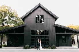 How Will Cheap Wedding Venues In Oklahoma Be In The Future In 2020 Barn Style House Barn House Pole Barn Homes