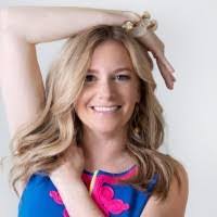 Debbie Omohundro's Instagram, Twitter & Facebook