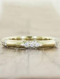 Get her excited with your proposal with one of our sparkling marquise engagement rings. Floral Pattern Diamond Wedding Band In 2021 Wedding Rings Vintage Beautiful Wedding Rings Diamond Wedding Bands