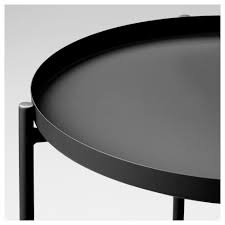 146.94 kb, 1000 x 640. Gladom Tabletttisch Schwarz 45x53 Cm Ikea Osterreich In 2021 Tray Table Round Black Coffee Table Black Coffee Tables