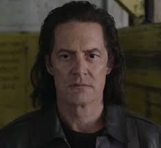 Finally realised who Mr C reminds me of : r/twinpeaks