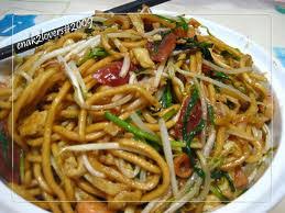 Maukkan udang, disusul dengan telur 4. Cara Membuat Mie Goreng Spesial Restoran Dan Cafe