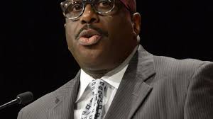 Malcolm Graham ad takes a swipe at Alma Adams' recent move to Charlotte