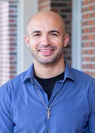 In honor of the golden globes tonight, we are celebrating the alumni of  HAMILTON that have been recognized at the Awards in previous years:  Lin-Manuel Miranda (2017, 2019, 2021, 2022) Ariana DeBose (