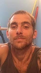 Derrick Pate's Instagram, Twitter & Facebook