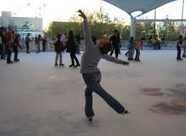 The crown center ice terrace, downtown kansas city's only outdoor skating rink, will open on nov. Crown Center Gang Having Skating Fun Isk8 Club