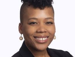 Kristin Halbert's Instagram, Twitter & Facebook