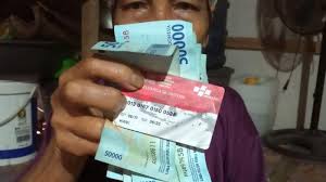 Nantinya, semua bantuan tersebut akan didistribusikan ke seluruh wilayah indonesia. Terjawab Cara Cek Penerima Bantuan Pkh Jika Login Cekbansos Siks Kemensos Go Id Rusak Kuota 10 Juta Tribun Kaltim