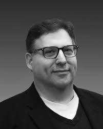 Carl Moy's Instagram, Twitter & Facebook