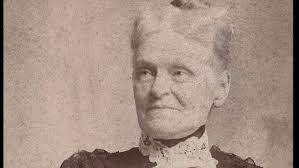 Juliette Morgan's Instagram, Twitter & Facebook