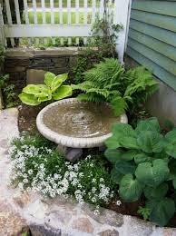 45 Beautiful Simple Front Yard Landscaping Design Ideas Shade Garden Design Front Yard Landscaping Design Small Front Yard Landscaping