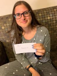 Roast mini mia khalifa : rRoastMe