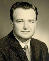 Bill Broyles's Instagram, Twitter & Facebook