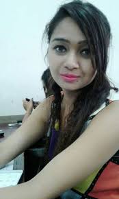 Khlad ka Air Hostess na Shillong ha ka rukom kaba i pher ha Kolkata Hynne  ka step la lap ia ka metiap jong kawei ka Air Hostess ka ba trei bad ki