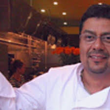 Thomas Pena's Instagram, Twitter & Facebook