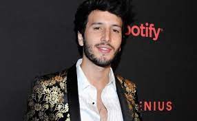 See all your opportunities to see them live below! Asi Recibira El 2021 Sebastian Yatra Luciendo Distinto