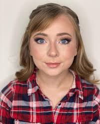 Life is finally slowing down and I can post this beautiful bride from  September! Her love story is the sweetest and I'm so happy for her and her  hubby! 🤍