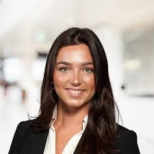 Michelle Wadsworth's Instagram, Twitter & Facebook