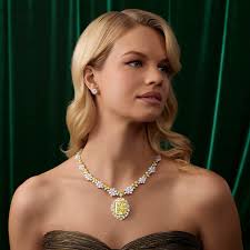 Harry Winston Gossip Girl 2025