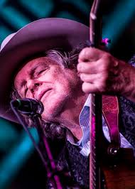 Featured Artists Archives