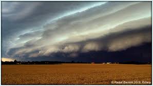 Derechos may not be as well known as hurricanes or tornadoes, but these rare storms can be just as powerful and destructive. Derecho Storm Derecho Storm Bourka 4 8 2013 In The Czech Republic Youtube Clouds Derecho Storm Meteorology