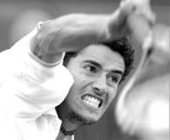 Andre Sa corta de raíz el sueño de Feliciano López