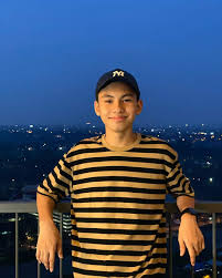 Ihre besten bilder auf vielen verschiedenen materialien & im wunschmaß. Sinyo Syamsul Rizal Biodata Profil Fakta Umur Agama Pacar Karier