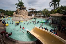 Di bawah kami telah menyusun 56 tempat menarik di johor buat panduan bercuti kesana kelak. 13 Tempat Menarik Untuk Family Day Di Johor