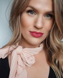 Colleen Conroy Makeup & Hair