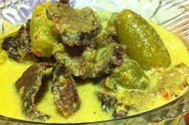 Cantikkan warna merah daging saya guna sos bawang warna merah tu atau boleh guna pewarna merah jom tgk daging salai masak lemak cili api + cendawan kukur / kulat sisir. Resepi Daging Salai Masak Lemak Cili Padi