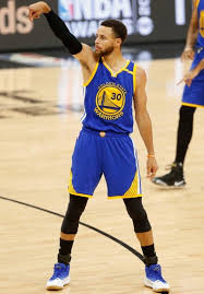 Stephen curry plays the point guard position for the golden state warriors of the national basketball association (nba). Stephen Curry Body Measurements Height Weight Shoe Size Stats Facts Family