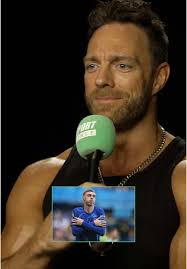 @WWE’s LA Knight chooses wrestling names for these familiar faces… 😂👀  #wwe #laknight #netflix #colepalmer #lukelittler