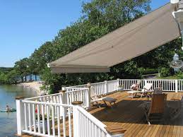 Retractable Awnings Come In 1000 S Of Color Style And Feature Combinations Motorized Retractable Awnings Are A Huge Patio Shade Structures Patio Shade Retractable Awning