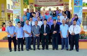 Manajemen sumber daya manusia ialah aktivitas yang mengatur tentang cara mengadakan pekerja dalam organisasi, pengembangan tenaga kerja beberapa definisi lain mengenai manajemen sumber daya manusia juga telah dikemukakan oleh beberapa ahli namun secara garis besar manajemen. 03 November 2019 Langkawi Sesi Mara Negeri Kedah Facebook