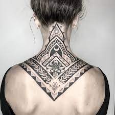 Lotus Mandala Tribal Woman Tattoo On Shoulder Spine Tattoos Spine Tattoos For Women Back Of Neck Tattoo