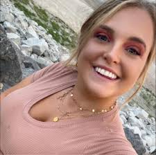 Pistachio salad recipe with cool whip and pudding?