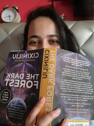 Reading creative writing stimulates creative thoughts"