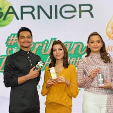 Vitamin c shaklee dapat mencerahkan kulit dan muka. Cerahkan Kulit Muka Dengan Garnier Light Complete White Speed Dalam Masa 3 Hari