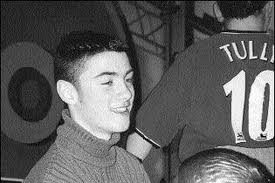 St Olivers students pay a visit to Mosney asylum seekers