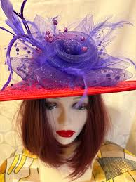 Gently used straw hat. Like new. Win for $5