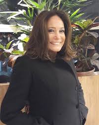Jun 16, 2021 · não é de hoje que a atriz susana vieira, de 78 anos, usa as redes sociais para se aproximar dos fãs. Susana Vieira Diz Que Nao Existe Cura Para Sua Leucemia Conviver Pelo Resto Da Vida Cidadeverde Com