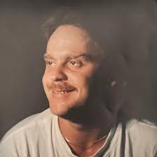 Crystal Rigdon's Instagram, Twitter & Facebook