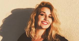 Mental Health Champions: How Tessa Hull Is Helping To Promote Mental  Wellness and Destigmatize Mental Health