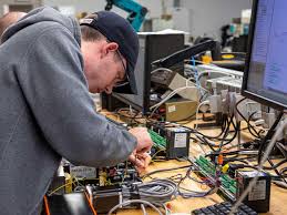 The computer information technology aas degree prepares you for employment in the information technology field. Electronics Computer Engineering Technology Electronics Computer Engineering Emphasis Associate Of Applied Science Degree A A S Pennsylvania College Of Technology