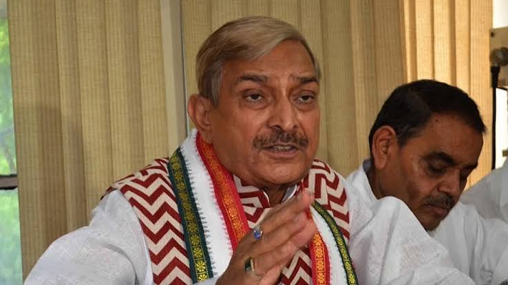 प्रमोद तिवारी का भाजपा पर पलटवार, बोले- बीजेपी को हर जगह राहुल गांधी नजर आते हैं