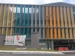 The 705 is the first bus that goes to perbadanan perpustakaan awam selangor (ppas) in shah alam. Ppas Raja Tun Uda Parking Block B Di Bandar Shah Alam