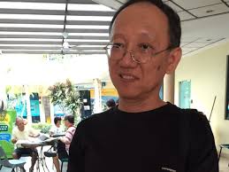 Tribute sites for Mr Lee Kuan Yew draw visitors from all walks of life