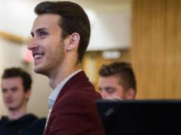 Travis Lindgren's Instagram, Twitter & Facebook