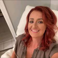 Hi guys fancy a curry tonight need some hot and spicy food. Some  recommendations please x