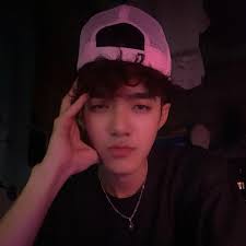 Russell Ruiz's Instagram, Twitter & Facebook